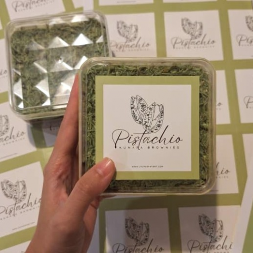Pistachio Kunafa Brownie